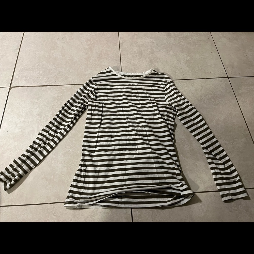 Stripped long sleeve